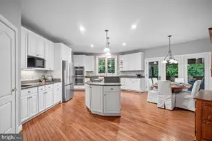 8615 Hampton Way, Fairfax Station, VA 22039 - Photo 22