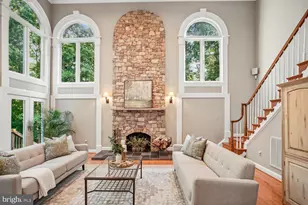 8615 Hampton Way, Fairfax Station, VA 22039 - Photo 32