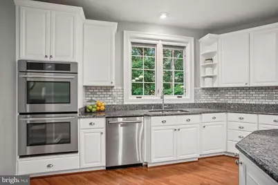 8615 Hampton Way, Fairfax Station, VA 22039 - Photo 24