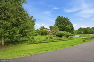 4920 Brook Hills Dr, Annandale, VA 22003 - Photo 8