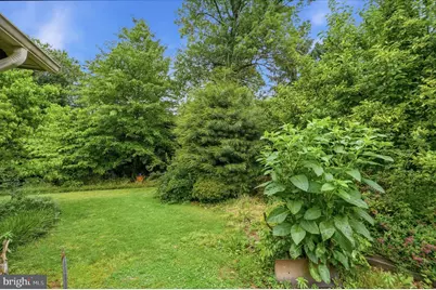 4920 Brook Hills Drive, Annandale, VA 22003 - Photo 10