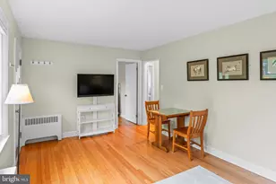 12131 Waples Mill Rd, Oakton, VA 22124 - Photo 4