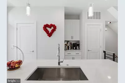 7356 Blade Drive, Falls Church, VA 22042 - Photo 8