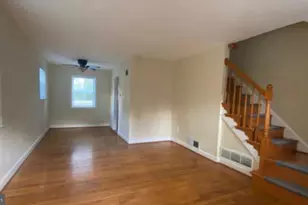 2244 Farrington Ave, Alexandria, VA 22303 - Photo 2