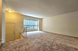 4802 Treasure Ct, Fairfax, VA 22032 - Photo 2