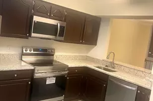 14033 Betsy Ross Ln, Centreville, VA 20121 - Photo 10