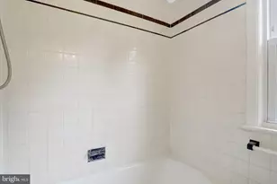 5926 Edgehill Ct, Alexandria, VA 22303 - Photo 18