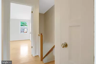 5926 Edgehill Court, Alexandria, VA 22303 - Photo 12
