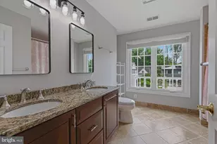 700 Park Street SE, Vienna, VA 22180 - Photo 32