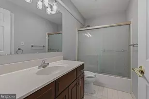 700 Park Street SE, Vienna, VA 22180 - Photo 38