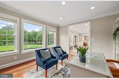 517 Seneca Road, Great Falls, VA 22066 - Photo 32