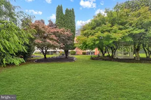 517 Seneca Rd, Great Falls, VA 22066 - Photo 8