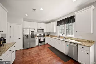 7705 Ridgepark Ct, Springfield, VA 22153 - Photo 18