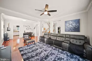 7705 Ridgepark Ct, Springfield, VA 22153 - Photo 10