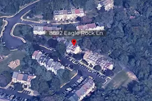 8892 Eagle Rock Ln, Springfield, VA 22153 - Photo 2