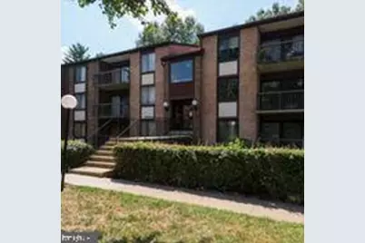 9708 Kingsbridge Drive #204, Fairfax, VA 22031 - Photo 4