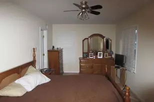 2131 Pimmit Dr, Falls Church, VA 22043 - Photo 10