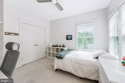 916 Desale Street SW, Vienna, VA 22180 - Photo 32
