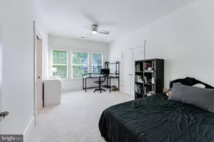 916 Desale St SW, Vienna, VA 22180 - Photo 36