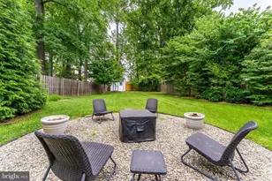 916 Desale St SW, Vienna, VA 22180 - Photo 76