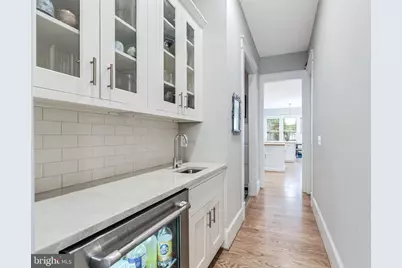 916 Desale Street SW, Vienna, VA 22180 - Photo 26