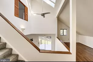 1661 Cedar Hollow Way, Reston, VA 20194 - Photo 2