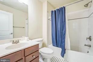 7000 Eastern Red Cedar Ln, McLean, VA 22101 - Photo 22