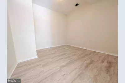 7993 Tyson Oaks Circle, Vienna, VA 22182 - Photo 14