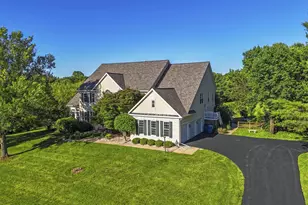 615 Nalls Farm Way, Great Falls, VA 22066 - Photo 4