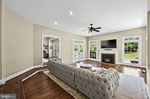 615 Nalls Farm Way, Great Falls, VA 22066 - Photo 8