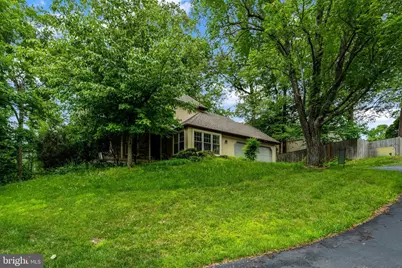 7373 Silver Pine Drive, Springfield, VA 22153 - Photo 2