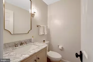 7373 Silver Pine Dr, Springfield, VA 22153 - Photo 42