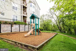 6476 Cheyenne Dr, Alexandria, VA 22312 - Photo 14