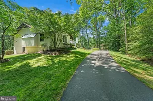 8000 Seven Hills Ct, Clifton, VA 20124 - Photo 50