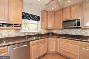 8411 Morey Ln, Alexandria, VA 22308 - Photo 18