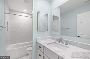 3800 Ridgelea Dr, Fairfax, VA 22031 - Photo 30