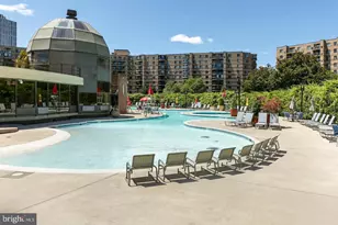 8360 Greensboro Dr, McLean, VA 22102 - Photo 16