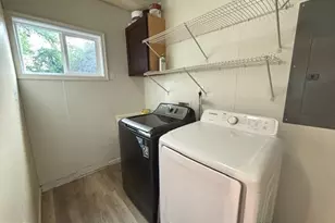 7445 Patterson Rd, Falls Church, VA 22043 - Photo 10