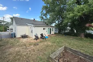 7445 Patterson Rd, Falls Church, VA 22043 - Photo 16