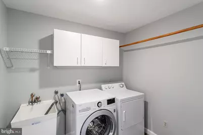 7348 Lewinsville Square Place, McLean, VA 22101 - Photo 24