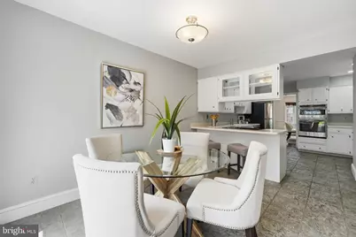 7348 Lewinsville Square Place, McLean, VA 22101 - Photo 10