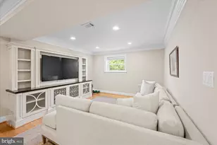 816 Constellation Dr, Great Falls, VA 22066 - Photo 28