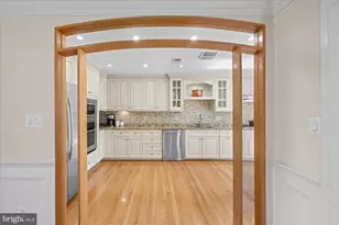 816 Constellation Dr, Great Falls, VA 22066 - Photo 10