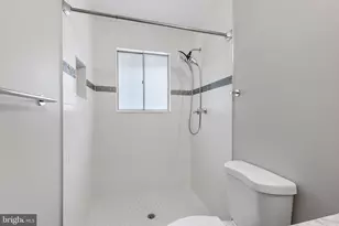 8319 W Boulevard Dr, Alexandria, VA 22308 - Photo 32