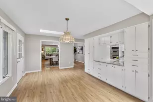 8319 W Boulevard Dr, Alexandria, VA 22308 - Photo 20