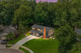 2412 Andorra Pl, Reston, VA 20191 - Photo 2