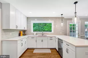 3602 South Pl, Alexandria, VA 22309 - Photo 16