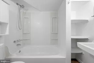 5446 Lighthouse Ln, Burke, VA 22015 - Photo 24