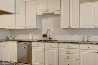5720 Crownleigh Court, Burke, VA 22015 - Photo 26