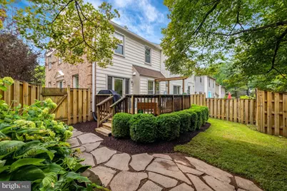 5720 Crownleigh Court, Burke, VA 22015 - Photo 68